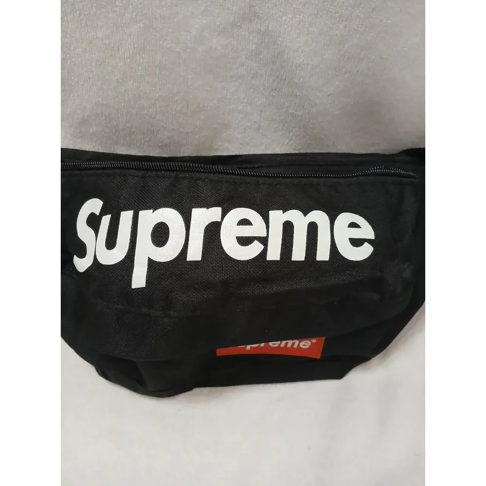 Supreme Fanny Pack Cross Body Bag Black Red Logo‎ See Missing Zipper Pull Sporty